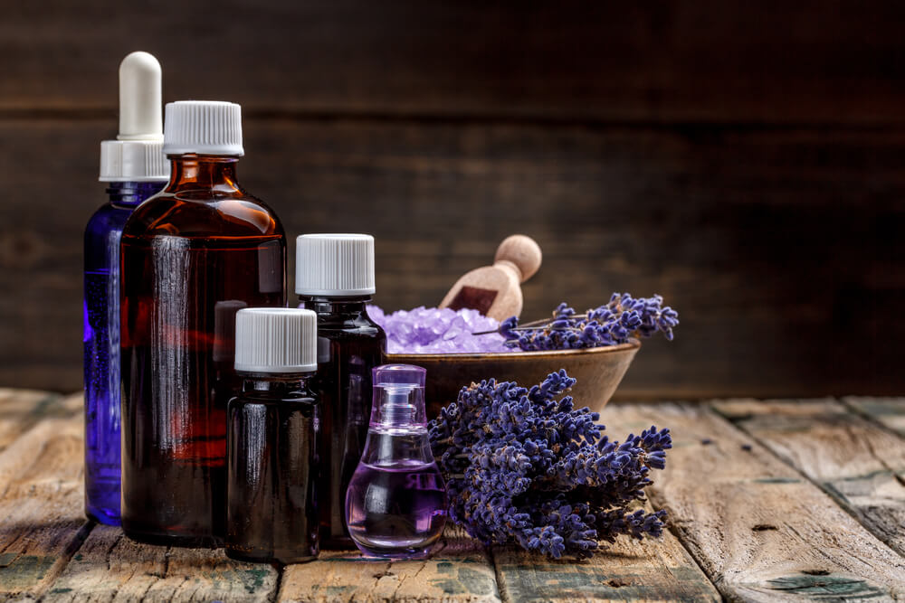 Aromaterapeutickou koupel si připravíte z pár ingrediencí