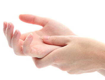 Návod na masáž dlaní v 10 bodech